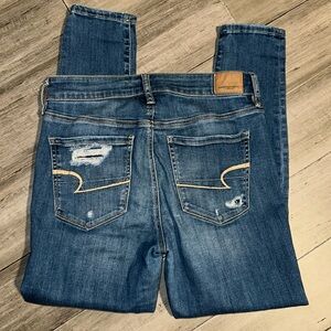 Size 8P AEO Super Stretch X Distressed High Rise Jegging Jeans
